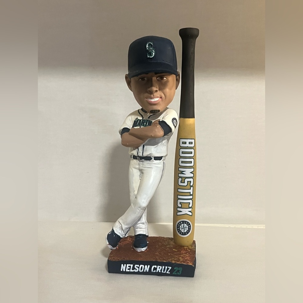 2016 Nelson Cruz Mariners Boomstick Root Sports Bobblehead